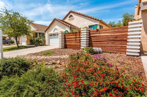 904 Clifton Ct, Vacaville, CA 95688-8543