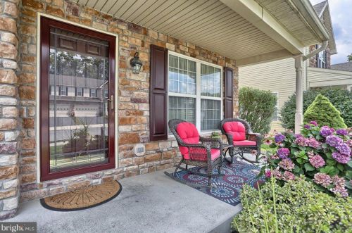 5975 Pinedale Ct, Harrisburg, PA 17111-3514