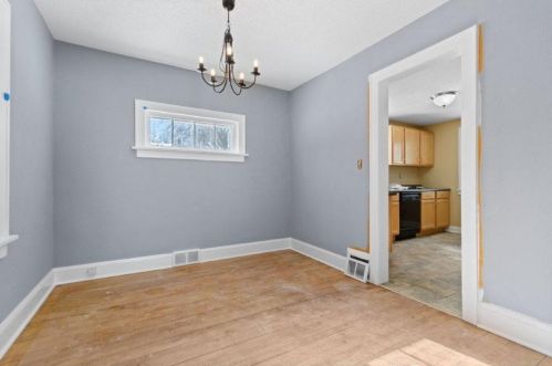 1415 Hazel St, Saint Paul MN  55119-4218 exterior