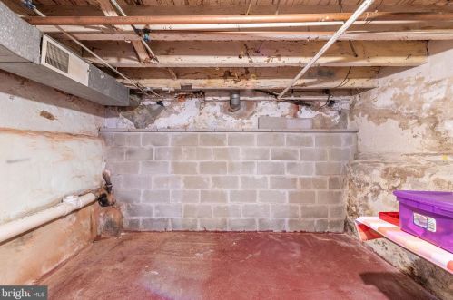 1424 Jackson St, Philadelphia PA  19145-3617 exterior