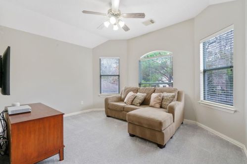 130 Evangeline Oaks Cir, Conroe TX  77384-5010 exterior