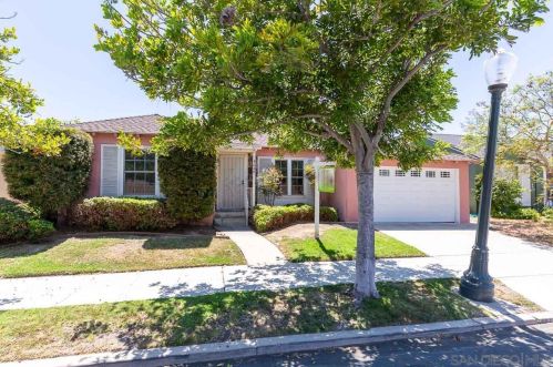 4628 Valencia Dr, San Diego, CA 92115-4214