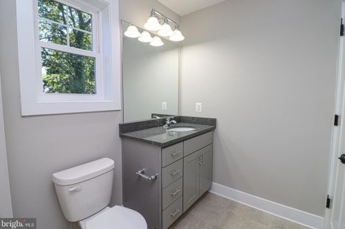 31 Chrisba Rd, Severna Park MD  21146-3060 exterior