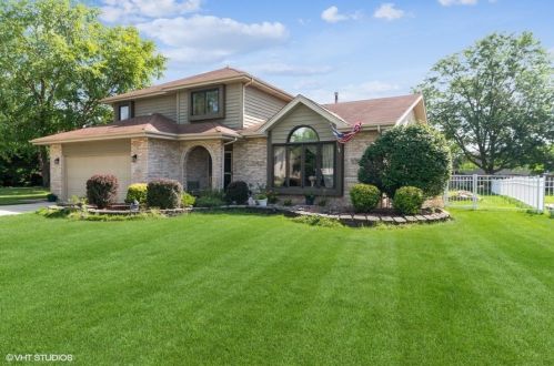 17301 Brookgate Dr, Orland Park, IL 60467-7594