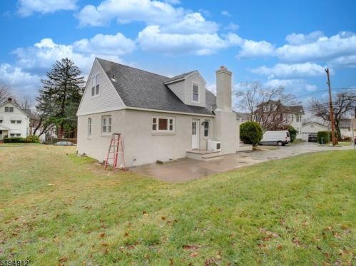 12 Grace St, Dover NJ  07801-2134 exterior