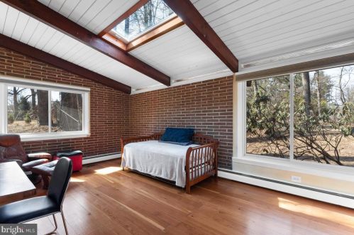 1006 Somerset Ln, Silver Spring MD 20904-6241 exterior