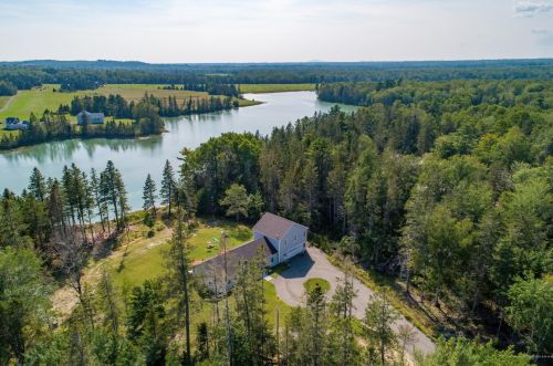 153 Woodcock Ln, Waltham, ME 04605-4305