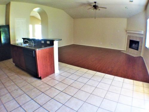 1206 Concho Trl, Midlothian TX  76063-5741 exterior