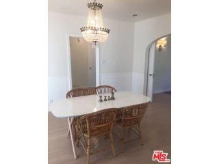 1054 Hudson Ave, Los Angeles CA  90019-1815 exterior