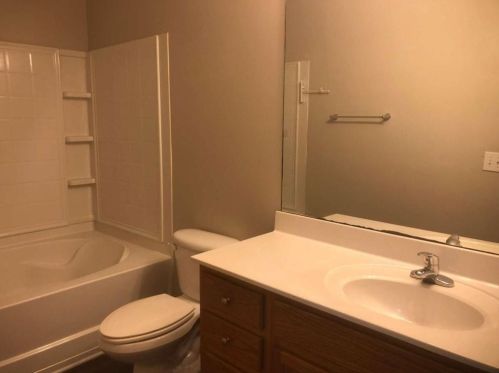 6275 Ellenwood Dr, Rex GA  30273-5027 exterior