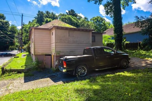 456 Lake Ave, Atlanta, GA 30318-8155