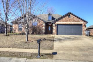 8061 Dunnwood Rd, Claremore, OK 74019-7515