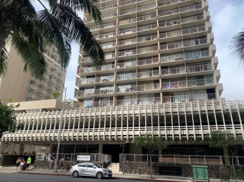 364 Seaside Ave, Honolulu HI  96815-2532 exterior
