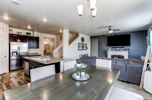 1909 Jade Ave, Denver CO 80603-5867 exterior