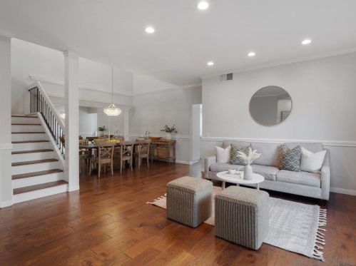 860 Summersong Ct, Encinitas, CA 92024-5447