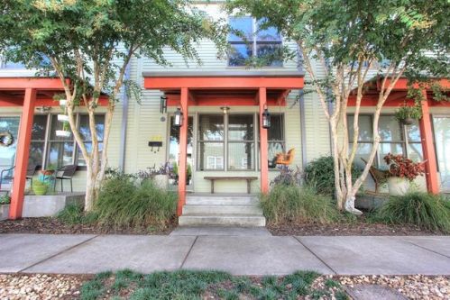 236 18th St, Chattanooga, TN 37408-1803