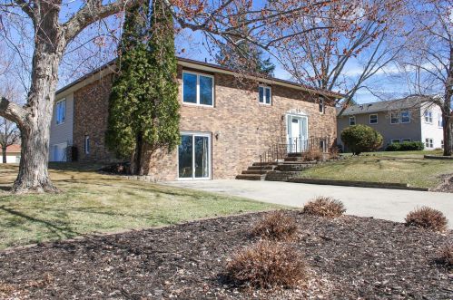 222 2nd St, Sauk Centre, MN 56378-2121