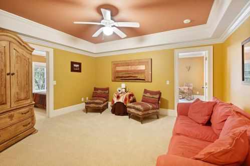 4734 Dudley Ln, Atlanta GA  30327-3330 exterior