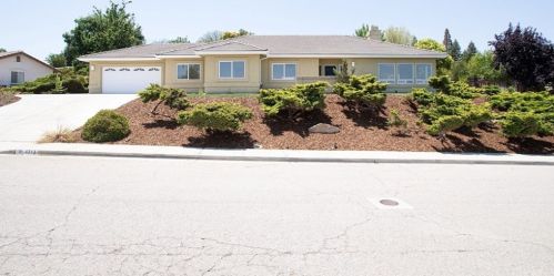 1313 Crown Way, Lake Nacimiento, CA 93446-1829