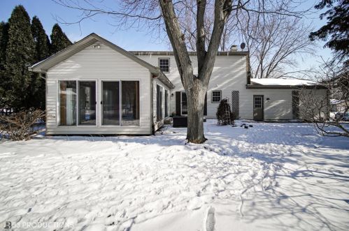 4103 Lancaster Dr, Valpo, IN 46383-1932