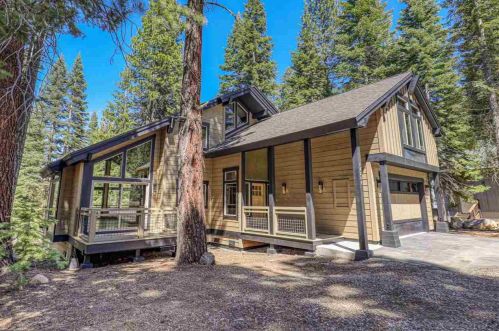 14299 Pathway Ave, Truckee, CA 96161-6228