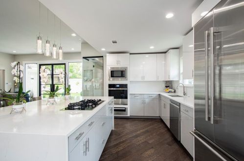 7101 Claybrook Dr, Dallas TX  75231-5605 exterior