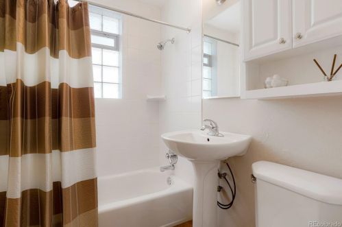 1257 Locust St, Denver CO 80207-3943 exterior