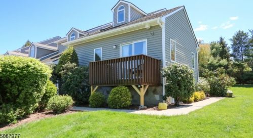 1 Bayowski Rd, Town Center, NJ 07052-2152