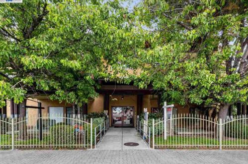 16006 14th St, San Leandro CA  94578-3007 exterior