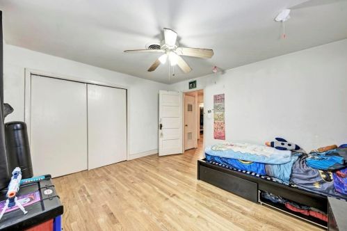 810 Sledge St, Uhland TX 78640-5609 exterior