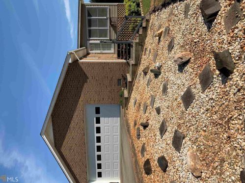 31 Olive Ct, Commerce, GA 30529-3635