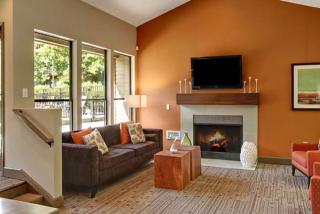 11981 Center St, Beaverton OR  97005-1731 exterior