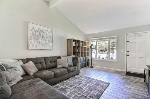 5085 Derek Dr, San Jose, CA 95136-3306