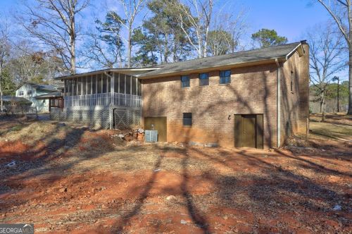 6495 Old Macon Hwy, Rex GA 30273-1852 exterior