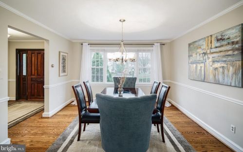 348 Kings Hwy, Tavistock NJ 08033-1205 exterior