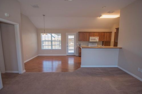 1012 Dawn Ct, Granbury TX  76048-1451 exterior