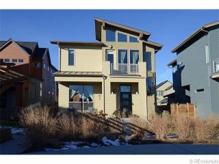 4975 Tamarac St, Denver, CO 80238-3269