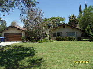23902 Prado Ln, Colton, CA 92324-9734
