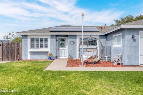 371 Crescent Ave, Santa Maria, CA 93455-5400