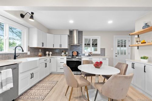 4585 Lincoln St, Englewood CO  80113-5732 exterior