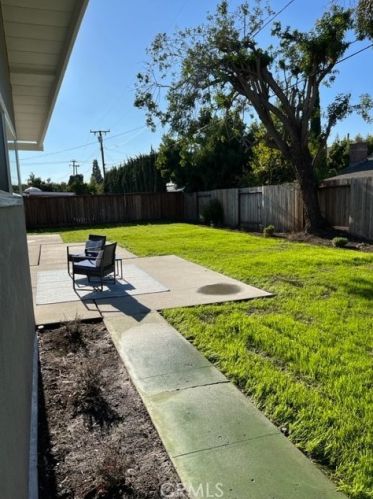 12941 Eveningside Dr, Santa Ana CA  92705-3490 exterior