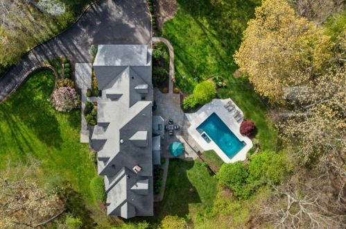 16 Azalea Ln, Wilton, CT 06897-3301