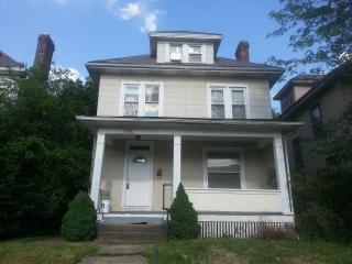 2490 4th St, Columbus, OH 43202-2743