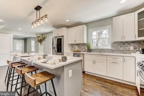 17 Ashcroft Ct, Arnold MD 21012-2406 exterior