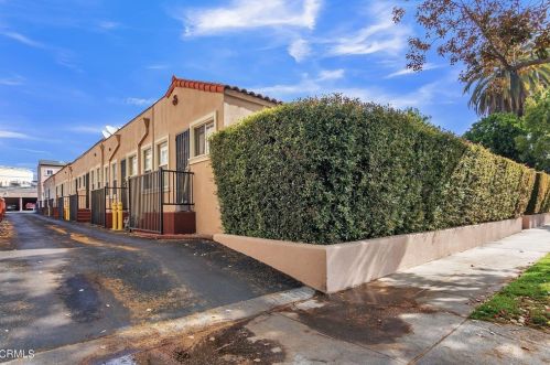 1217 Harvard St, Glendale CA  91205-4074 exterior