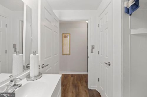 750 Walnut St, Hanover PA 17331-2051 exterior