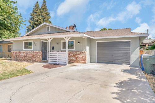 1417 Orange Ave, Sharon, CA 93610-2629