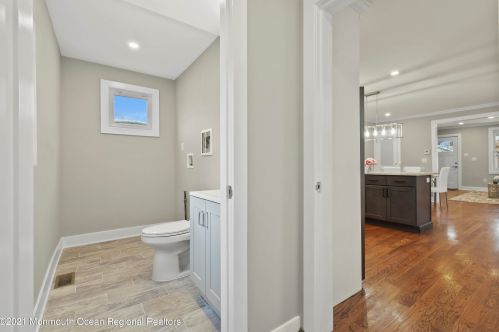 1606 Sewall Ave, Tinton Falls NJ  07712-6310 exterior