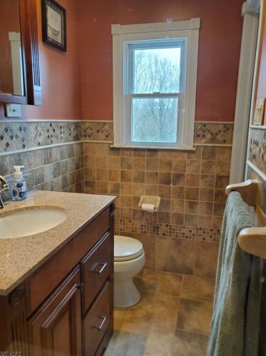 30 Slope Dr, Hackettstown NJ  07840-4124 exterior