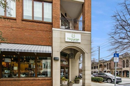 2158 Havenwood Trl, Atlanta GA  30319-4018 exterior